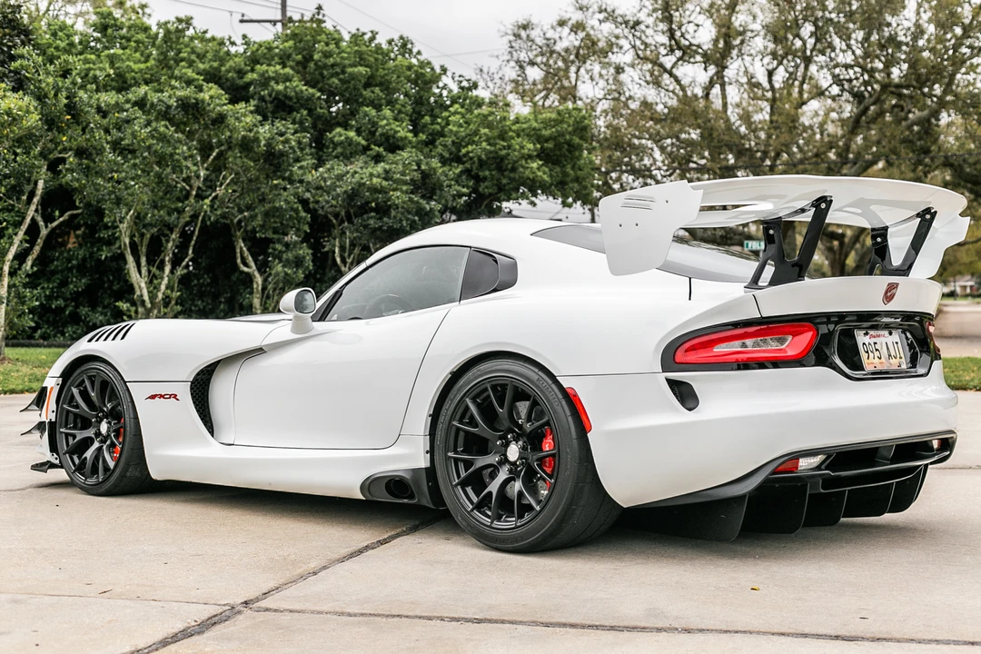 2017 Dodge Viper ACR 5th Gen - Image 8 of 31
