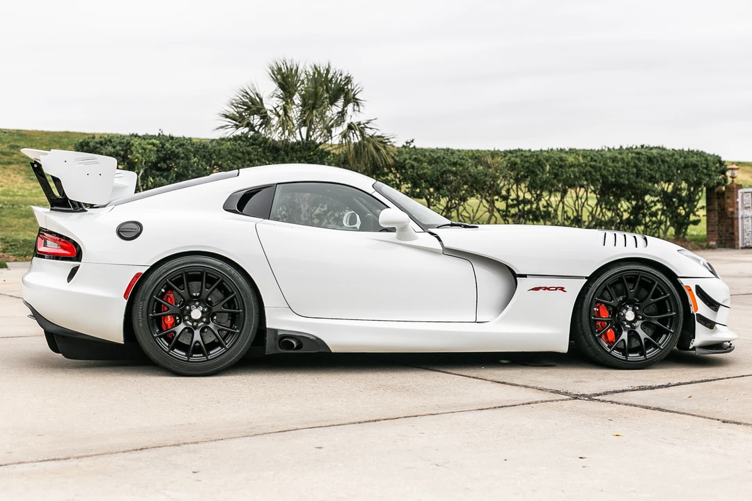2017 Dodge Viper ACR 5th Gen - Image 5 of 31