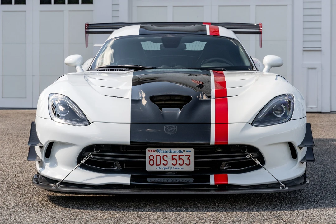 2017 Dodge Viper ACR 5th Gen - Image 3 of 31