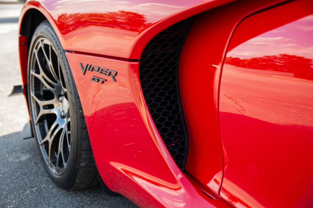 2017 Dodge Viper 5th Gen - Image 15 of 31