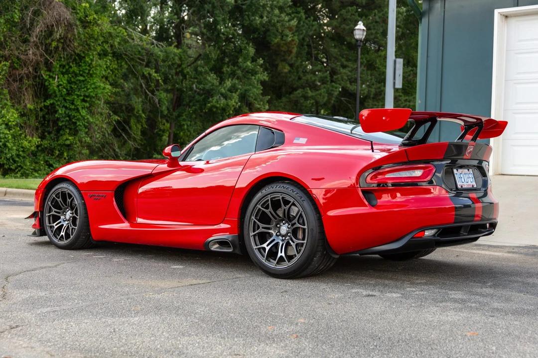 2017 Dodge Viper 5th Gen - Image 8 of 31