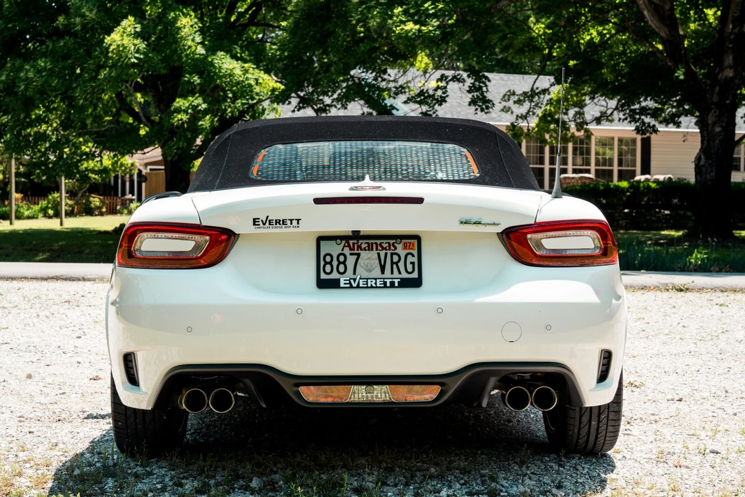 2017 Fiat 124 Spider - Image 14 of 31
