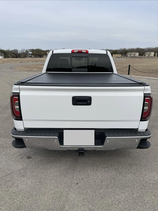 2017 GMC Sierra 4th Gen - Image 8 of 31