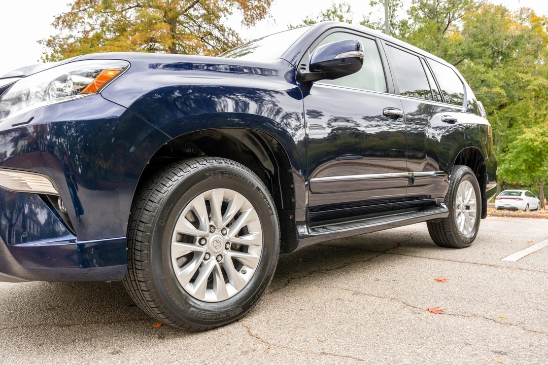 2017 Lexus GX 2nd Gen - Image 23 of 31