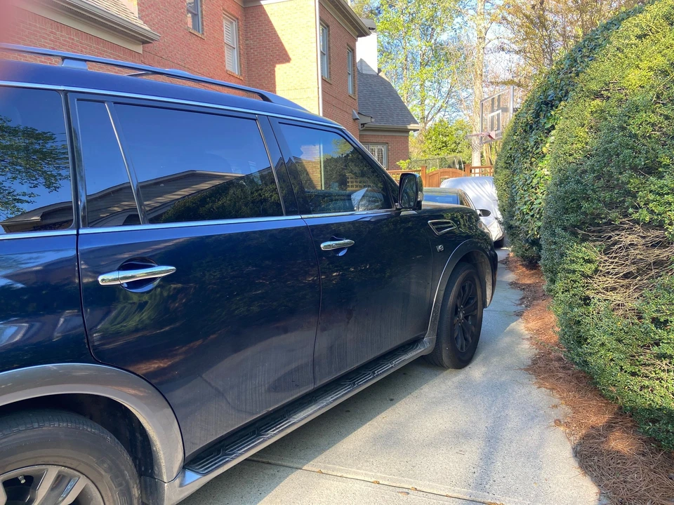 2017 Nissan Armada - Image 3 of 11