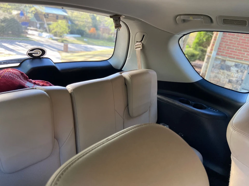 2017 Nissan Armada - Image 6 of 11