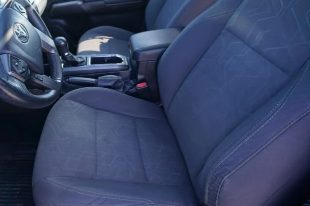 2017 Toyota Tacoma 3rd Gen - Image 4 of 8