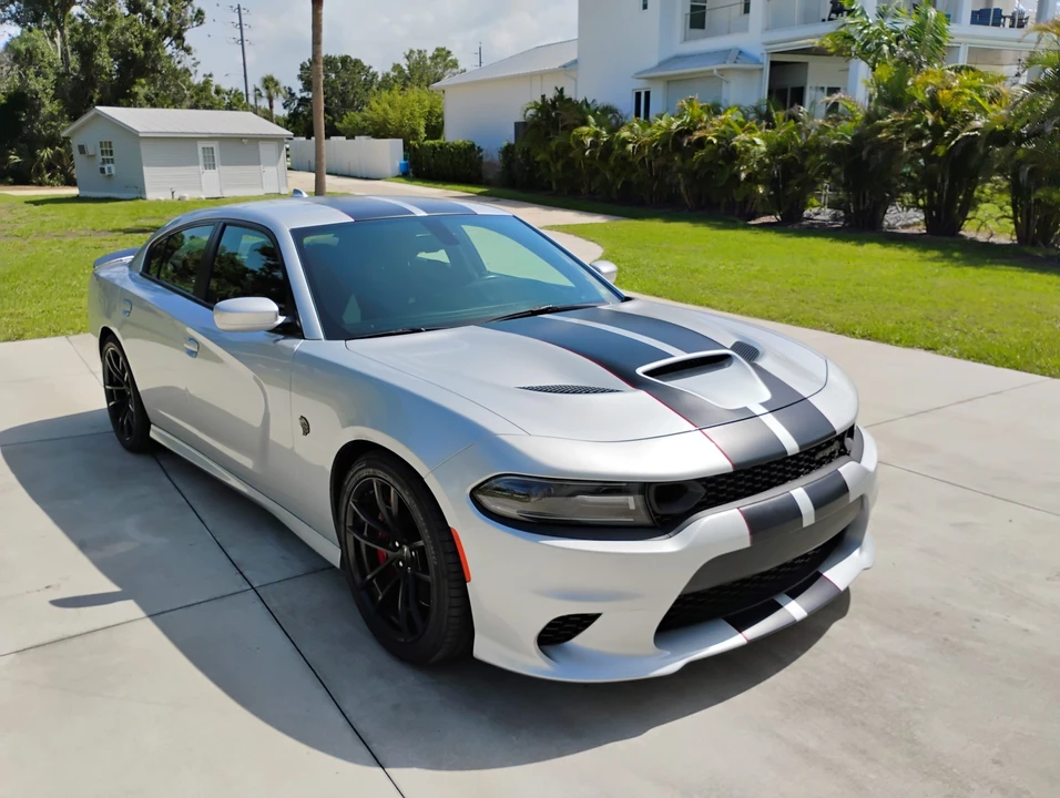 2019 Dodge Charger SRT Hellcat 7th Gen - Image 8 of 31