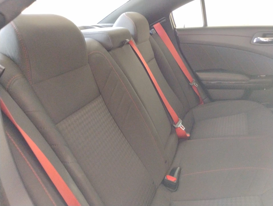2019 Dodge Charger SRT Hellcat 7th Gen - Image 27 of 31