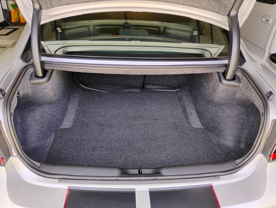 2019 Dodge Charger SRT Hellcat 7th Gen - Image 31 of 31