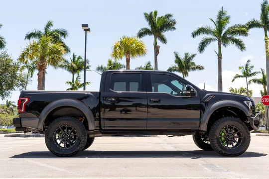 2019 Ford F-150 Raptor 13th Gen - Image 4 of 31