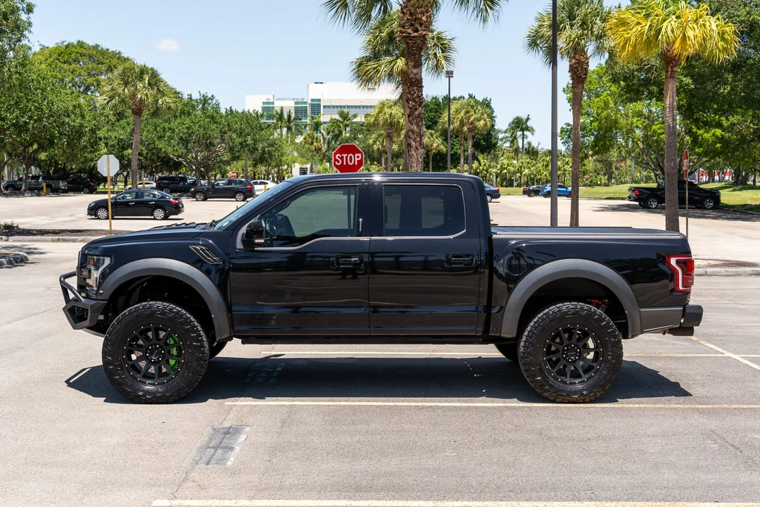 2019 Ford F-150 Raptor 13th Gen - Image 16 of 31