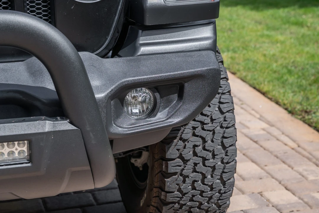 2019 Jeep JL Wrangler - Image 16 of 31