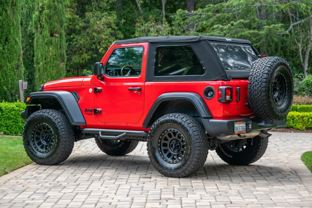 2019 Jeep JL Wrangler - Image 6 of 31