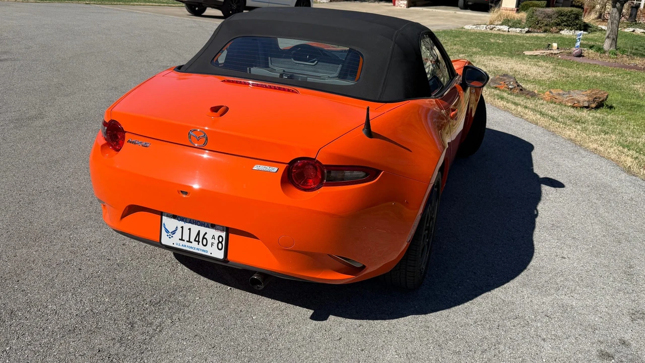 2019 Mazda ND MX-5 Miata - Image 6 of 31