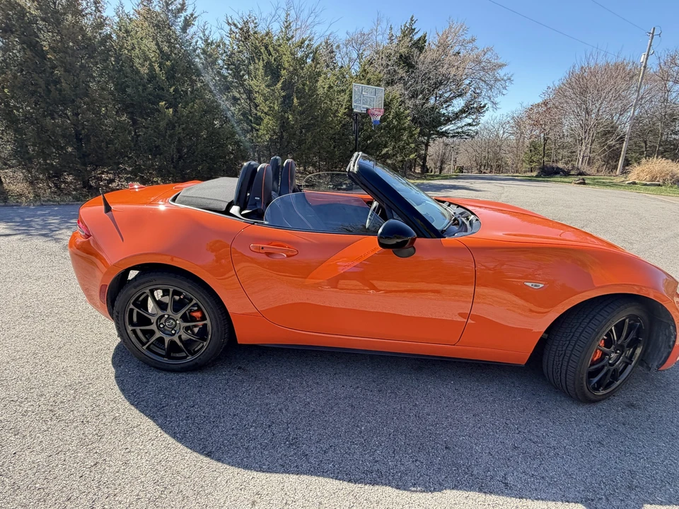 2019 Mazda ND MX-5 Miata - Image 8 of 31