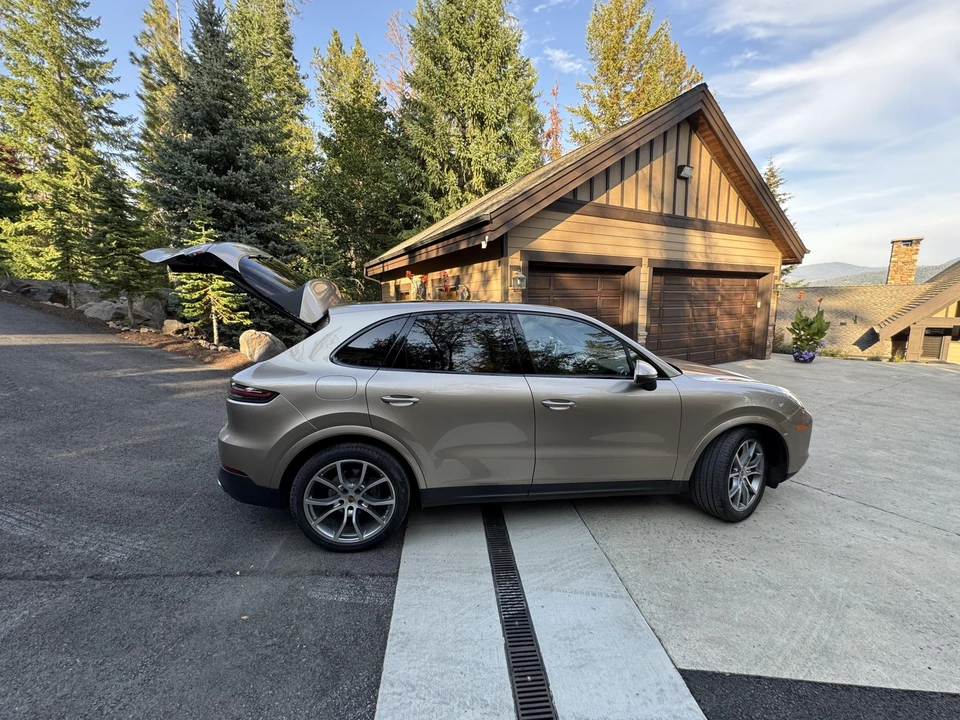 2019 Porsche 9Y0/9Y3 Cayenne S - Image 19 of 31