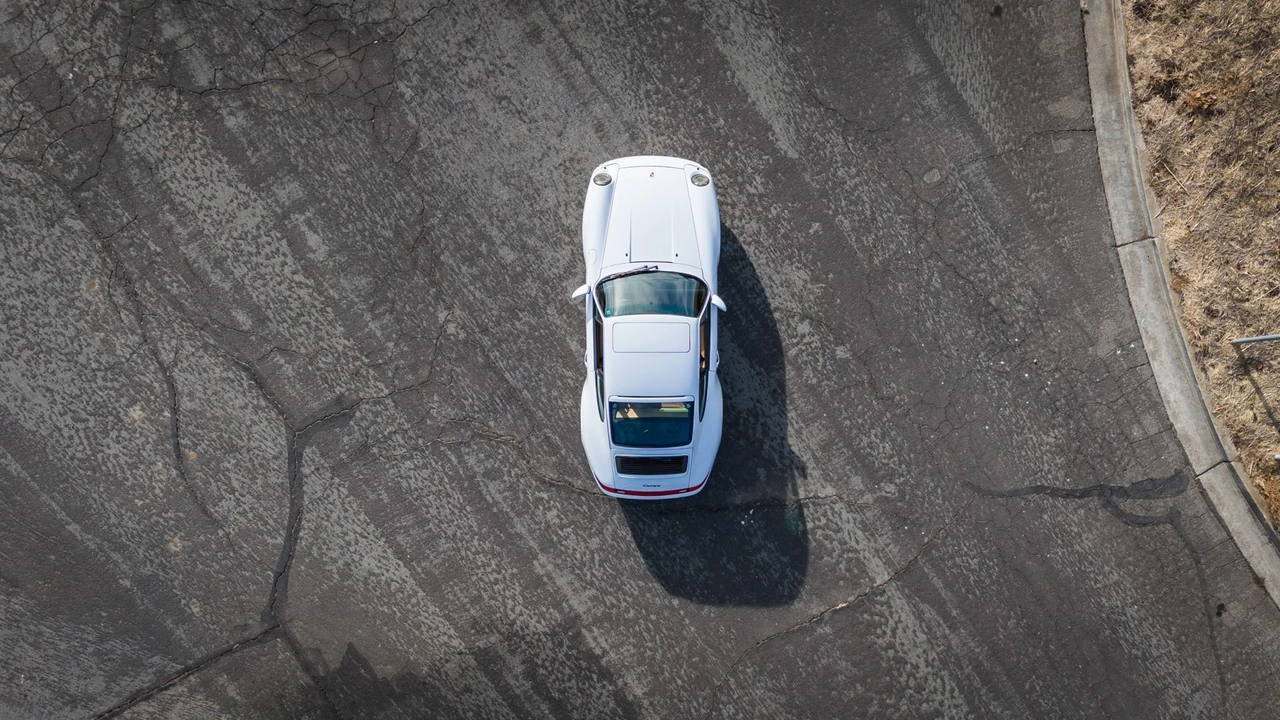 1997 Porsche 993 Carrera - Image 4 of 31