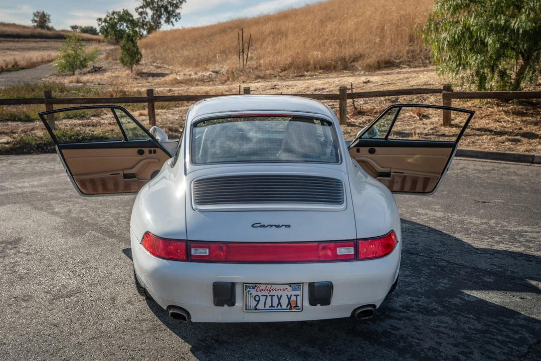 1997 Porsche 993 Carrera - Image 29 of 31