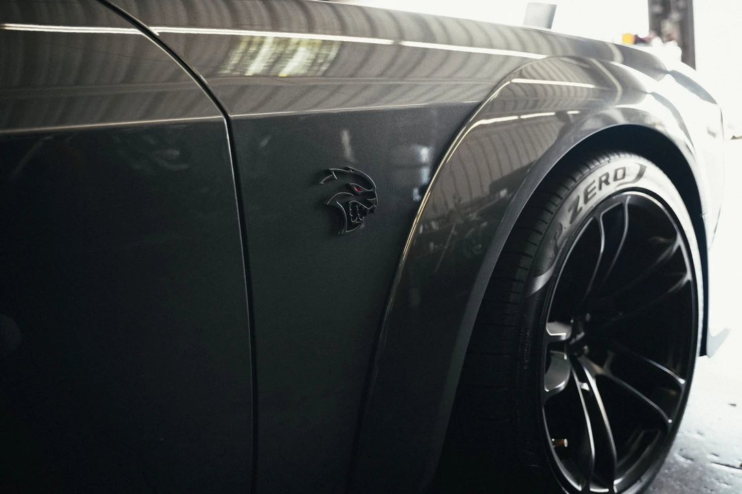 2020 Dodge Challenger SRT Hellcat 3rd Gen - Image 25 of 31