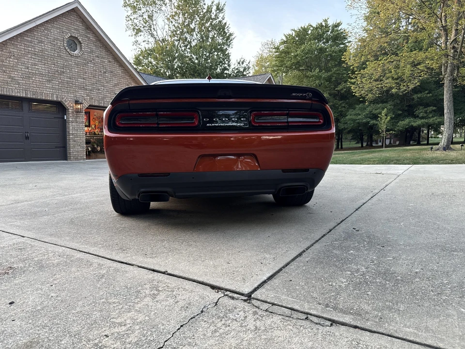 2021 Dodge Challenger SRT Hellcat 3rd Gen - Image 9 of 31