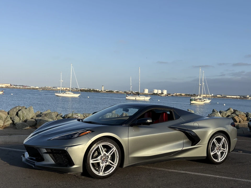 2022 Chevrolet Corvette C8 - Image 3 of 31