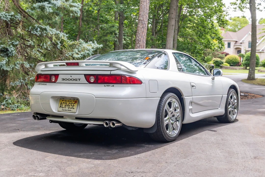 1995 Mitsubishi 3000GT Series 2 - Image 7 of 31