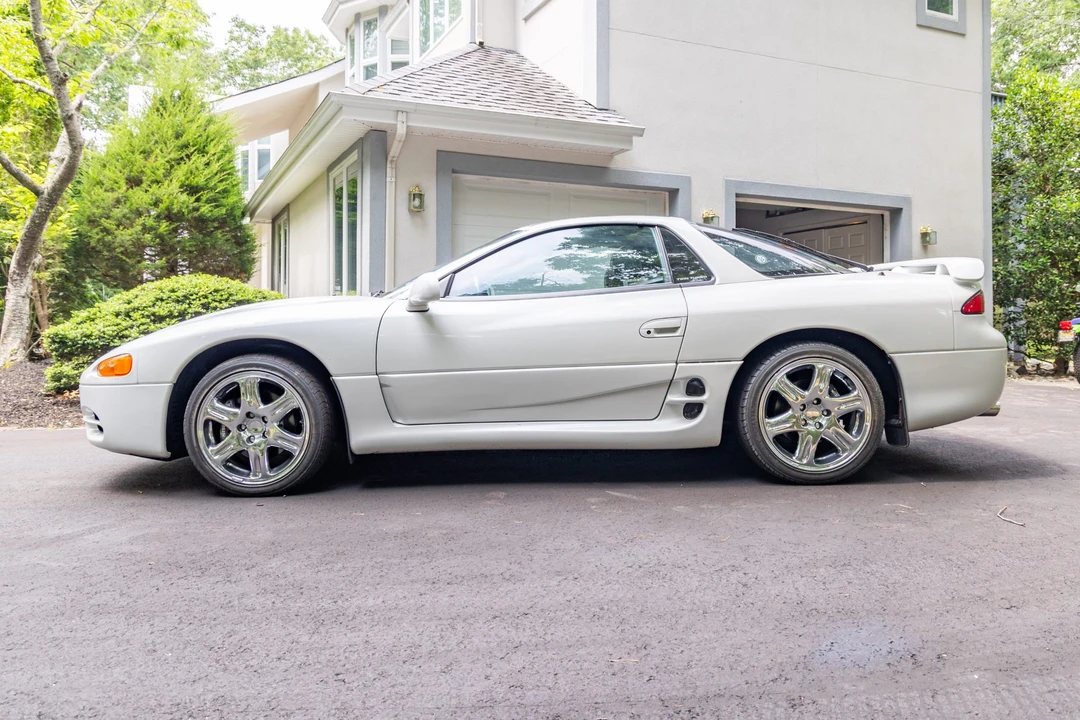 1995 Mitsubishi 3000GT Series 2 - Image 3 of 31