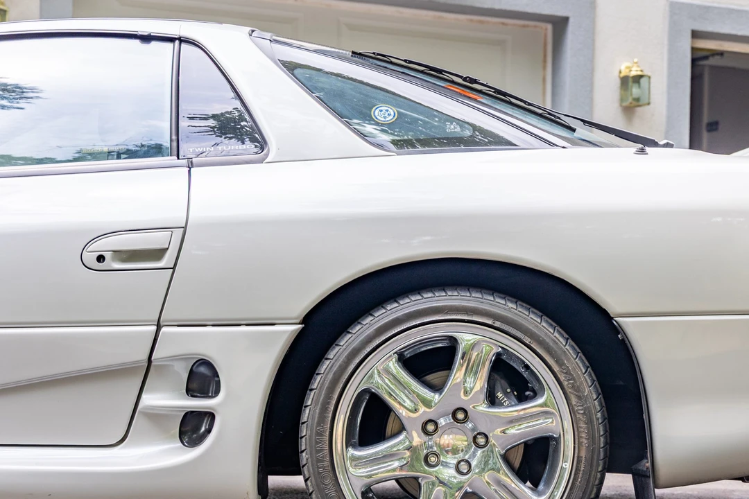 1995 Mitsubishi 3000GT Series 2 - Image 25 of 31