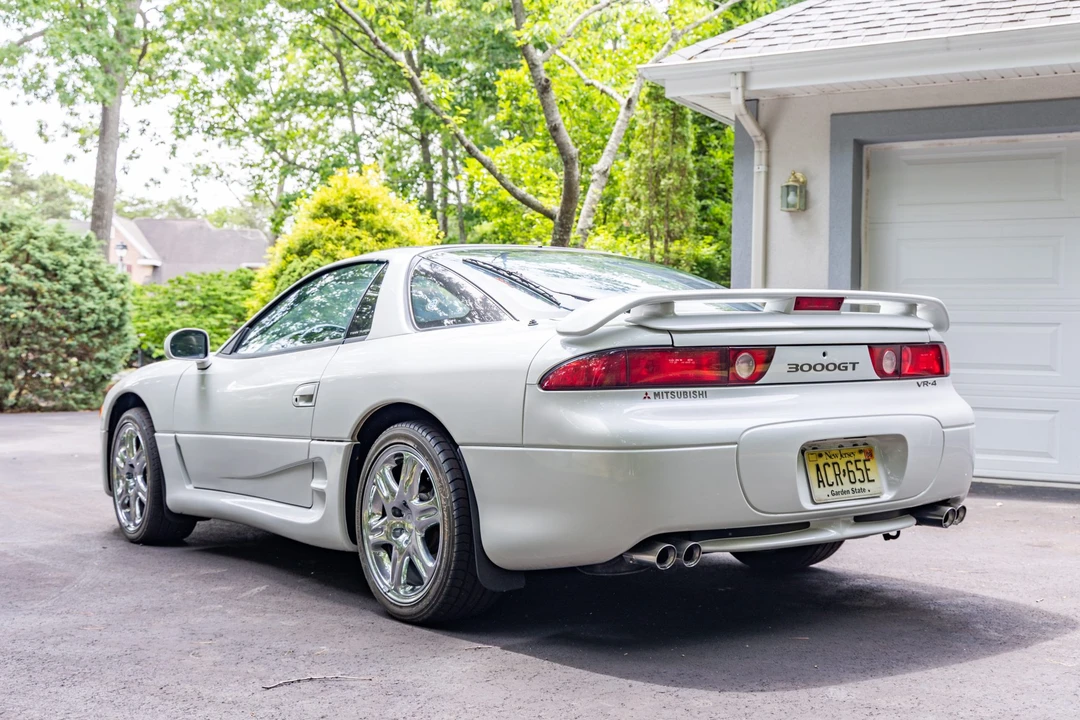 1995 Mitsubishi 3000GT Series 2 - Image 4 of 31
