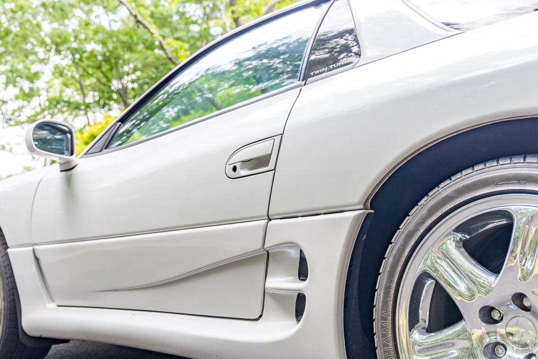 1995 Mitsubishi 3000GT Series 2 - Image 22 of 31