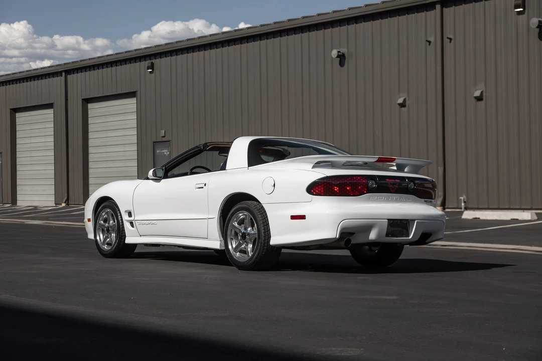 1998 Pontiac Firebird Trans Am 4th Gen - Image 20 of 31