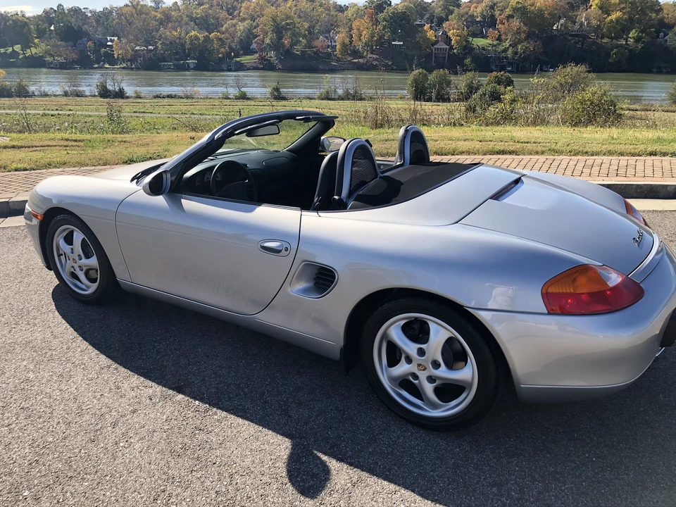 2000 Porsche 986 Boxster - Image 16 of 31