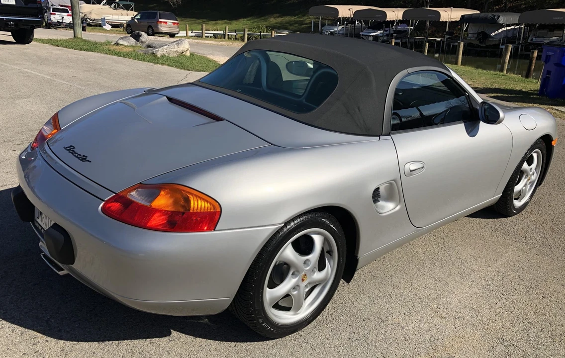2000 Porsche 986 Boxster - Image 5 of 31