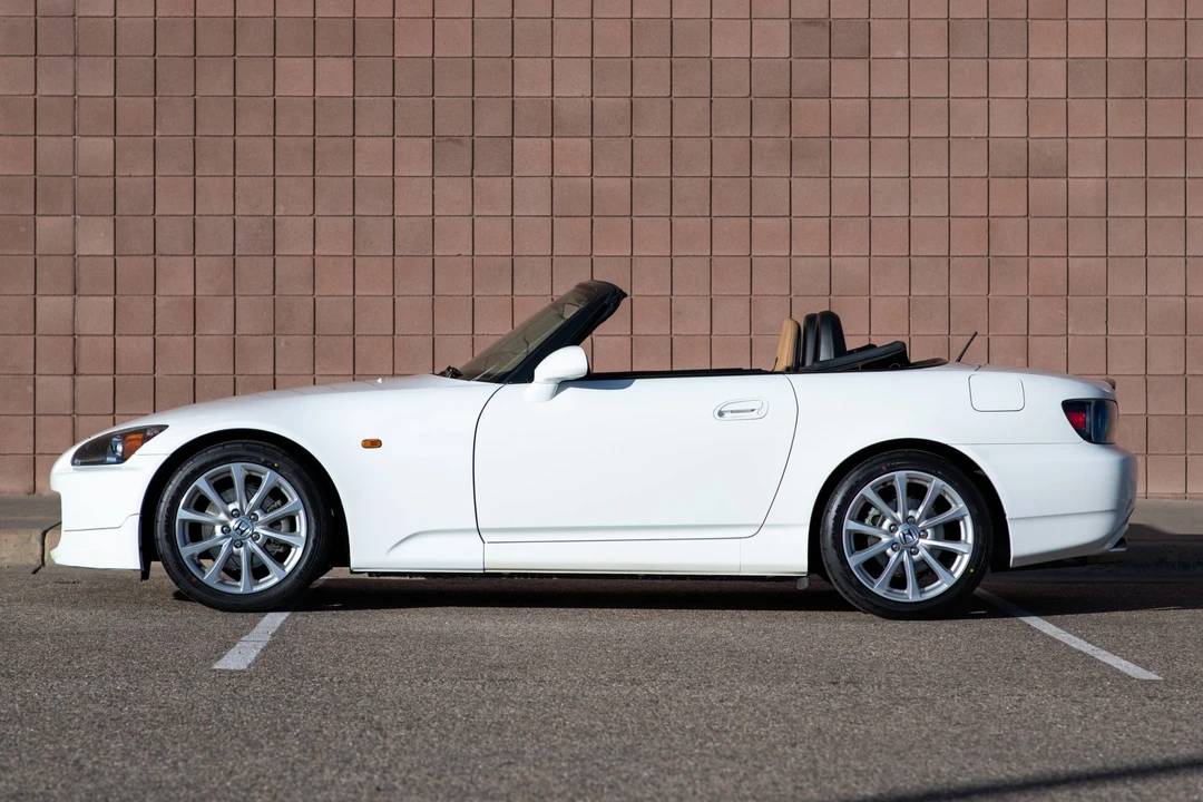 2005 Honda AP2 S2000 - Image 7 of 31