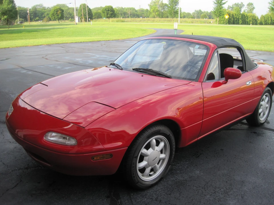 1990 Mazda NA MX-5 Miata - Image 7 of 31