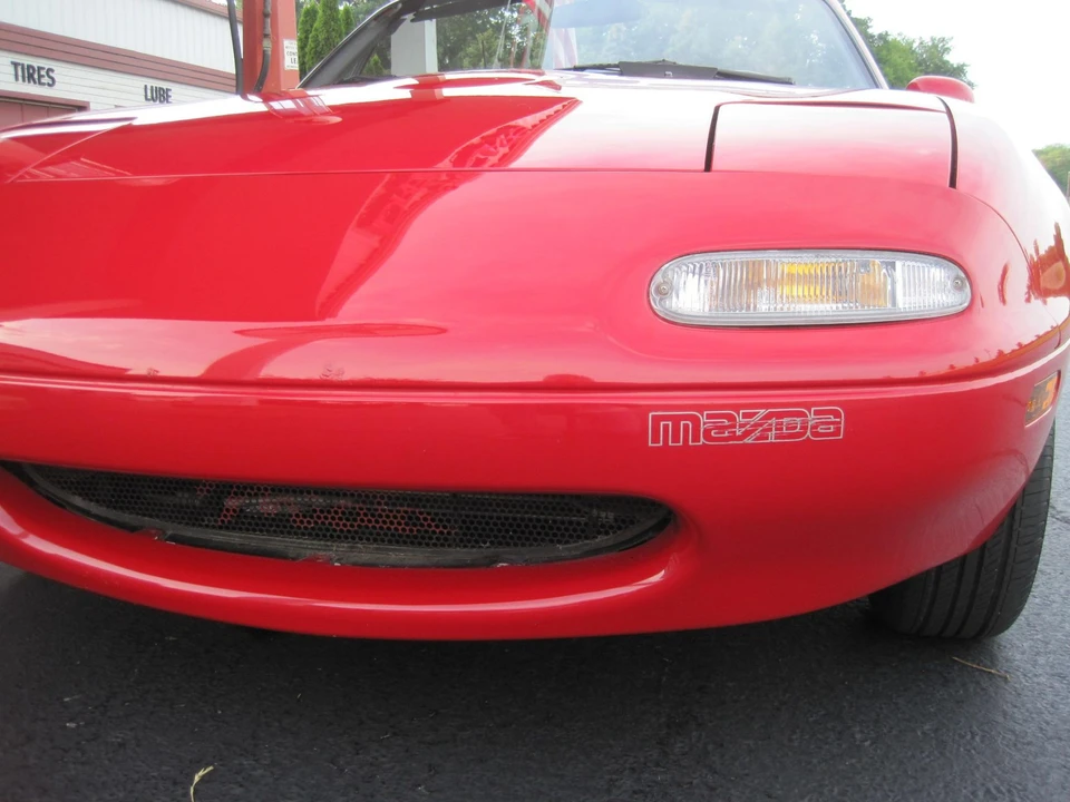 1990 Mazda NA MX-5 Miata - Image 15 of 31