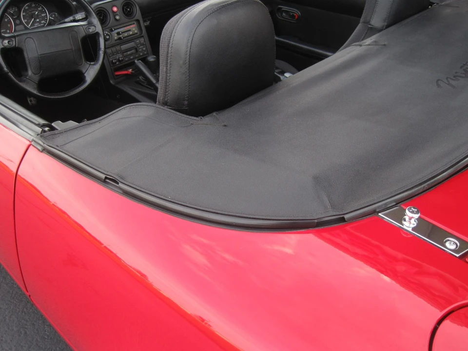 1990 Mazda NA MX-5 Miata - Image 26 of 31