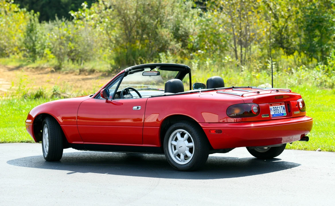 1990 Mazda NA MX-5 Miata - Image 4 of 31
