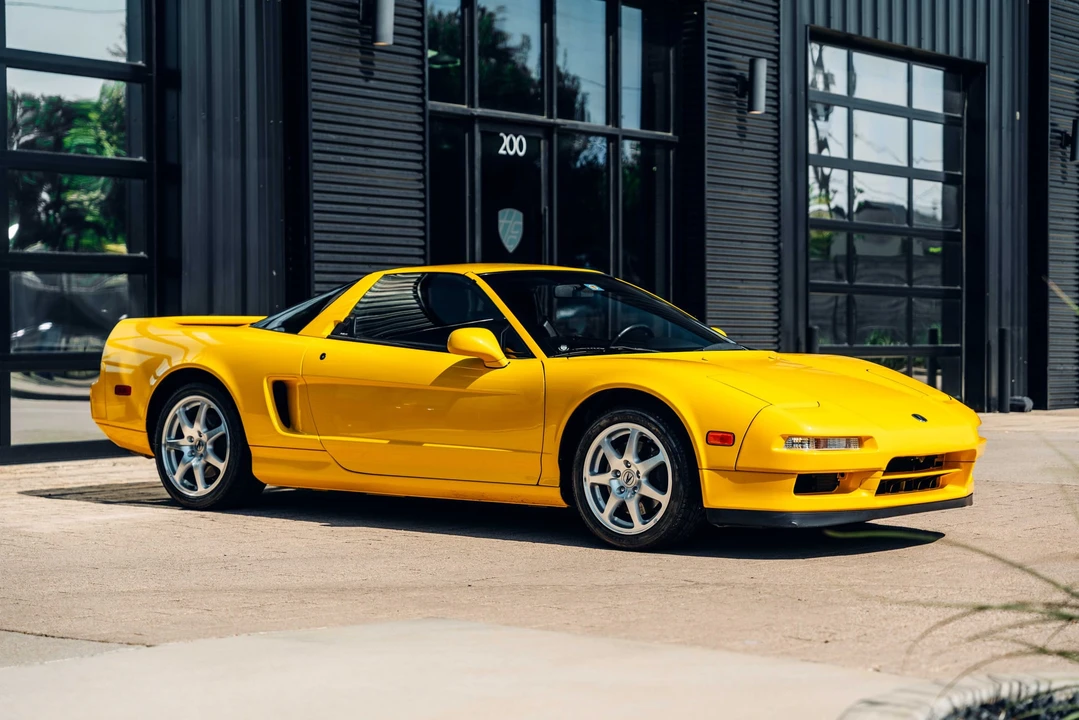 2000 Acura NA2 NSX - Image 7 of 31