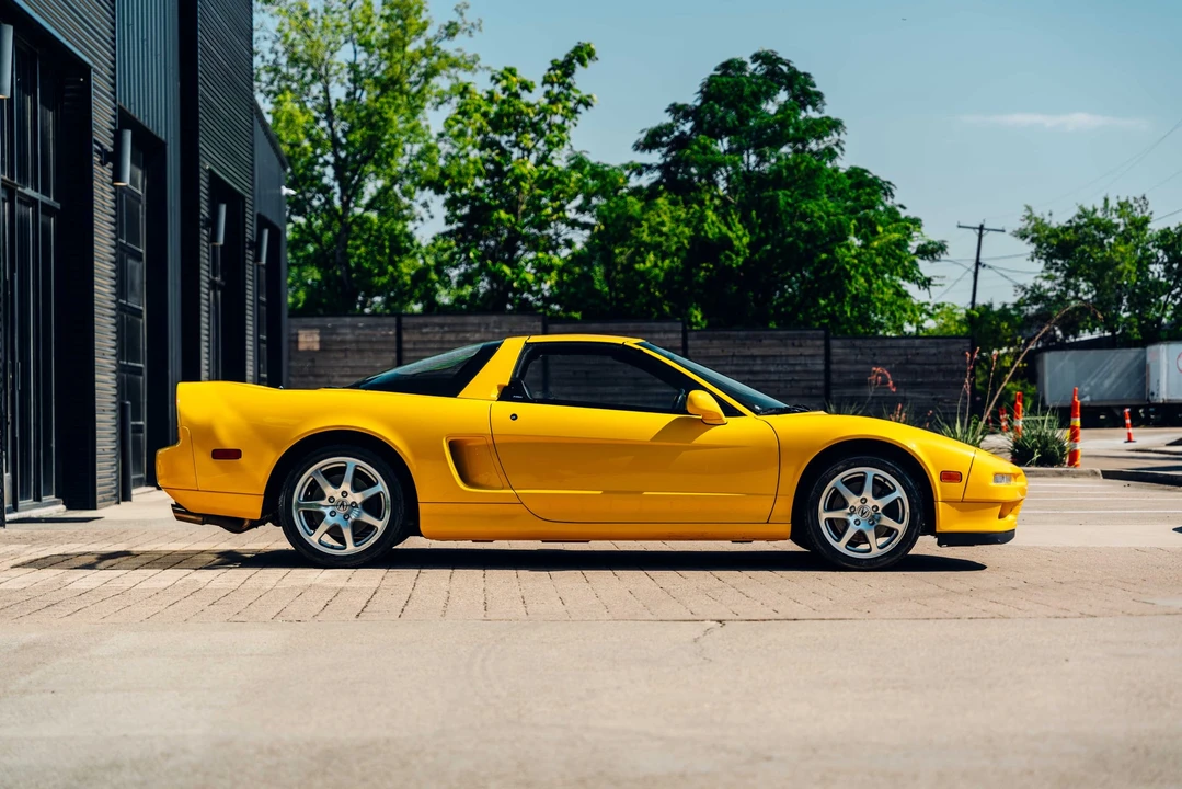 2000 Acura NA2 NSX - Image 9 of 31