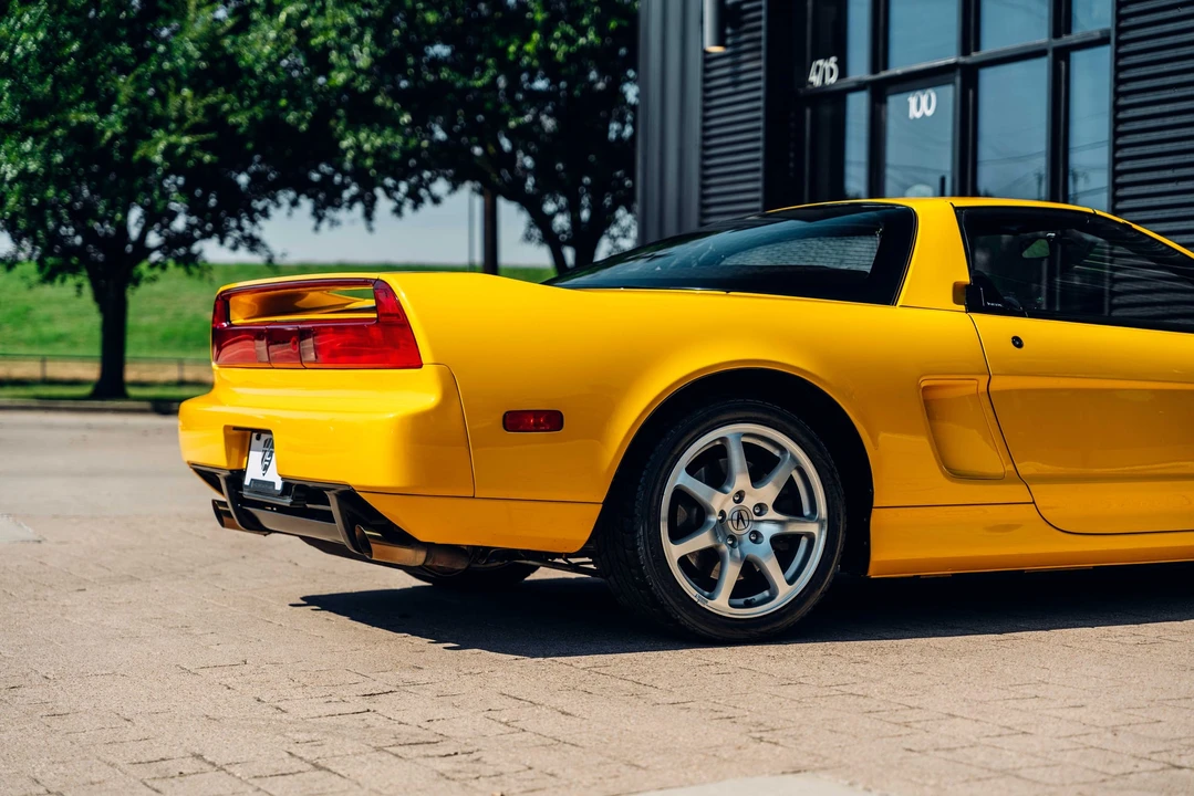 2000 Acura NA2 NSX - Image 12 of 31