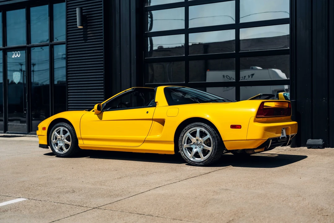 2000 Acura NA2 NSX - Image 16 of 31