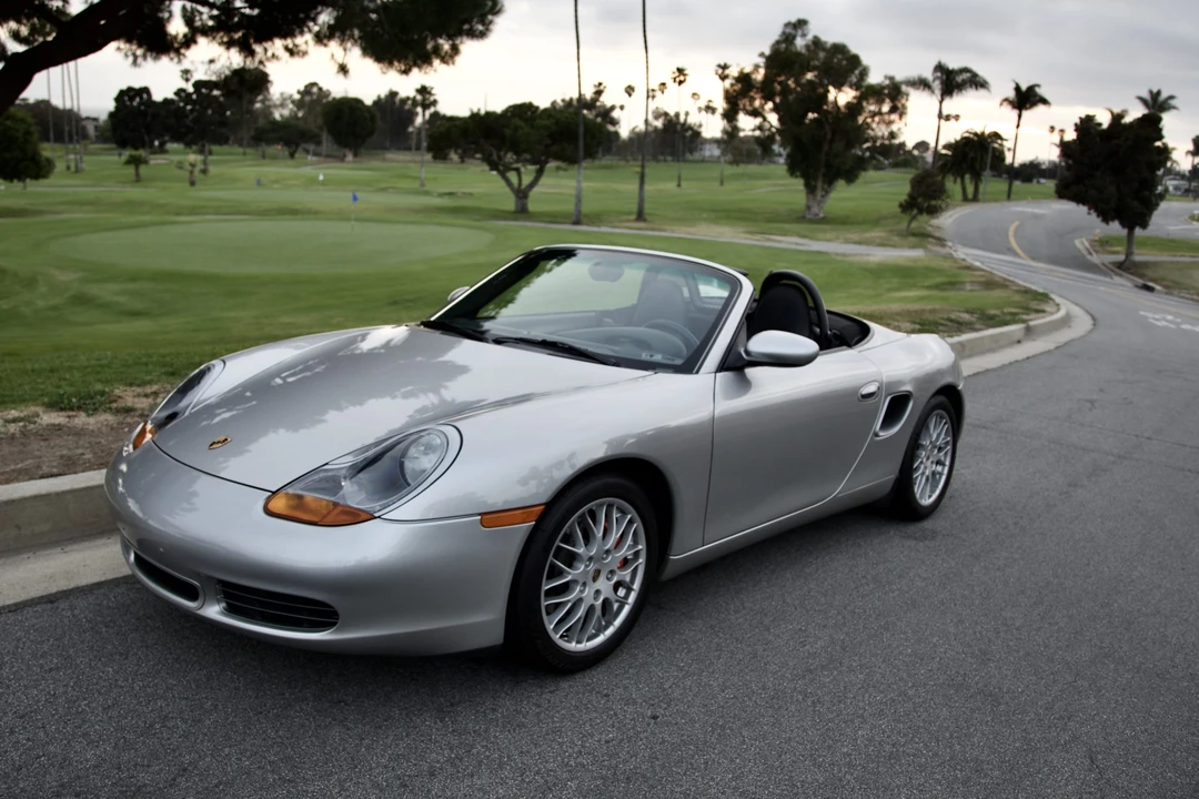 2001 Porsche 986 Boxster S - Image 2 of 31