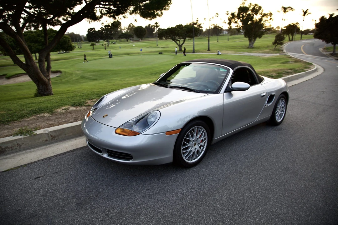 2001 Porsche 986 Boxster S - Image 17 of 31