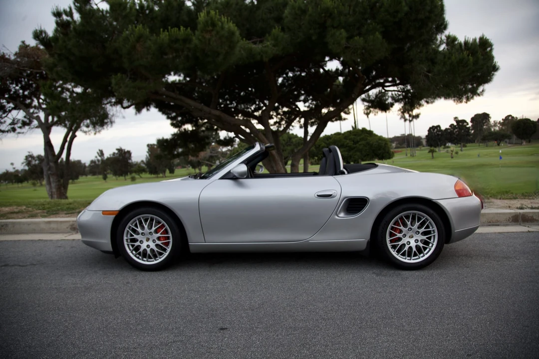 2001 Porsche 986 Boxster S - Image 3 of 31