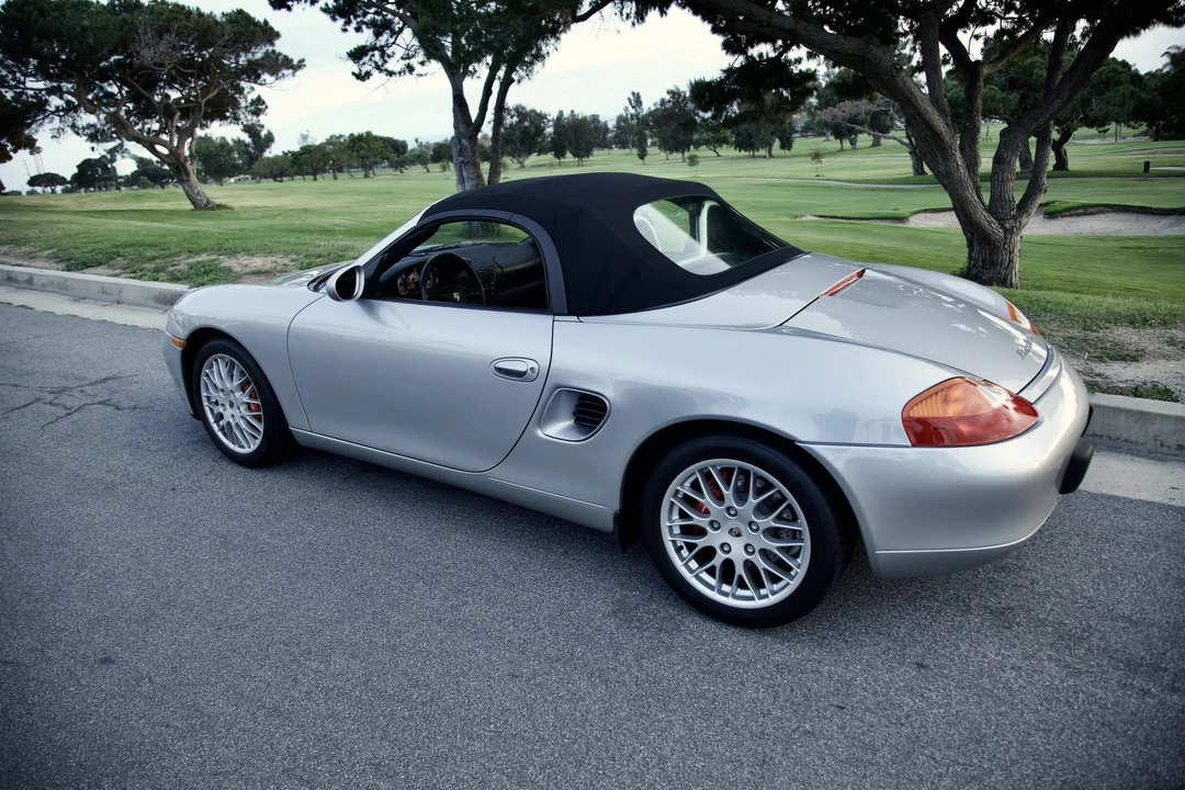 2001 Porsche 986 Boxster S - Image 22 of 31