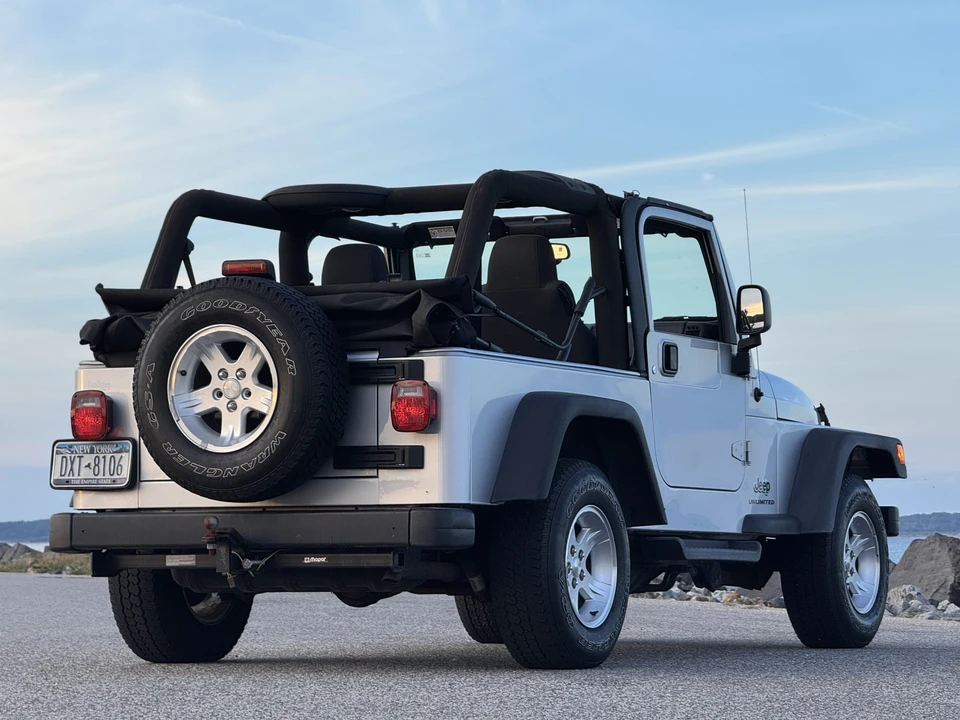 2006 Jeep TJ Wrangler - Image 20 of 31