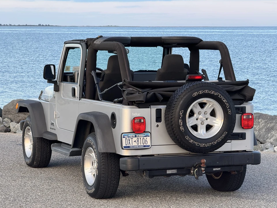2006 Jeep TJ Wrangler - Image 24 of 31