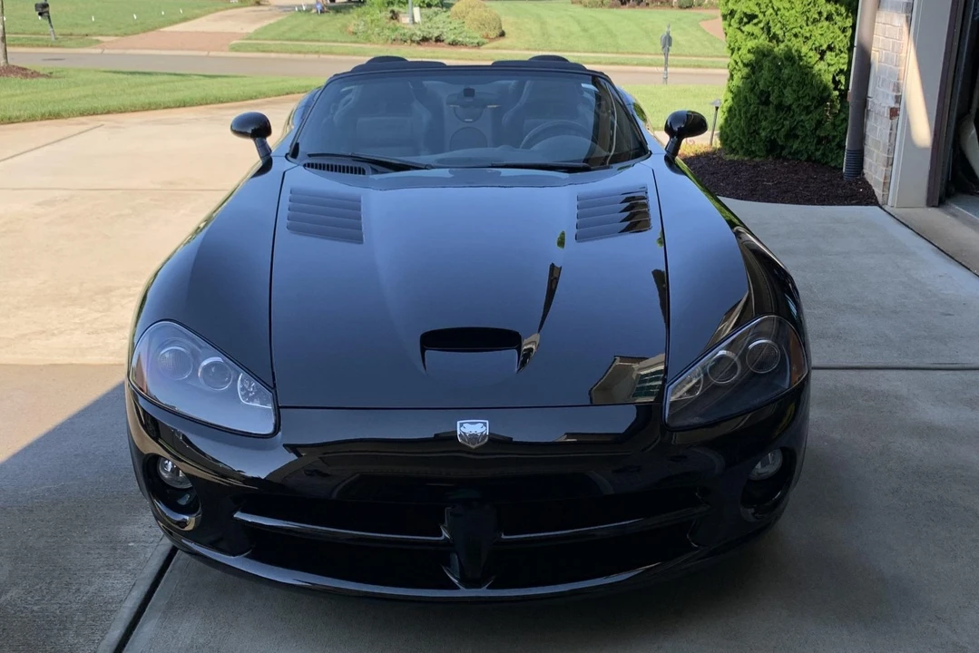 2003 Dodge Viper 3rd Gen - Image 13 of 31